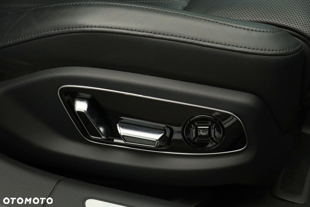 Audi A8 - 14