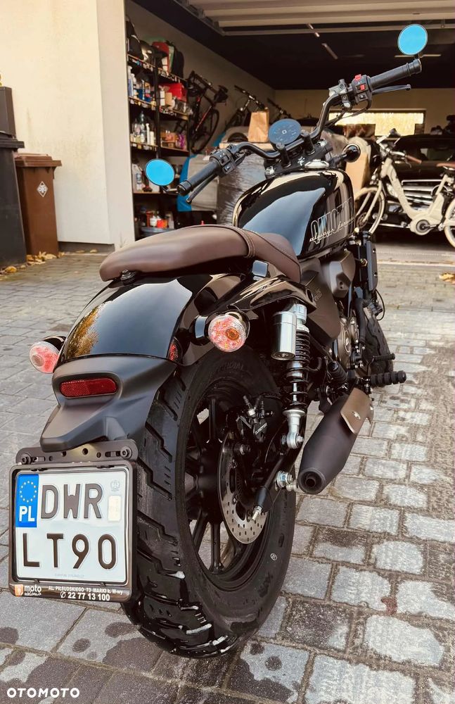 QJMOTOR SRV 125 - 8