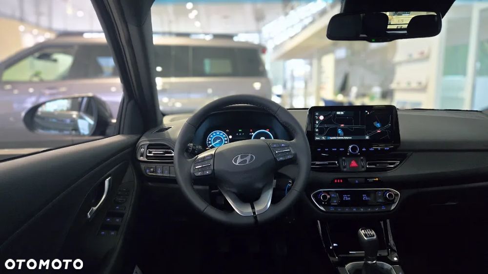 Hyundai i30 1.6 T-GDI Smart DCT - 12