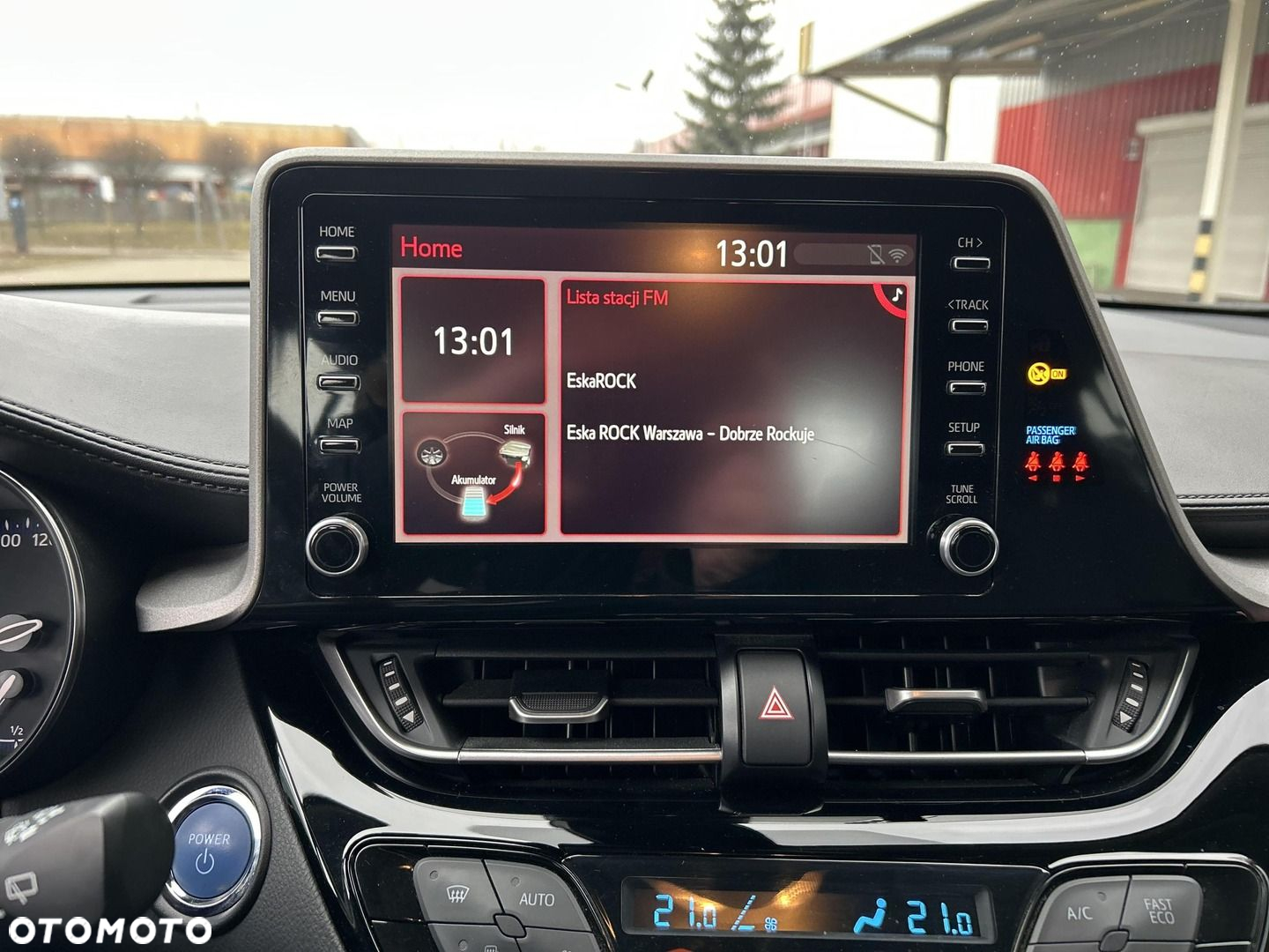 Toyota C-HR - 15