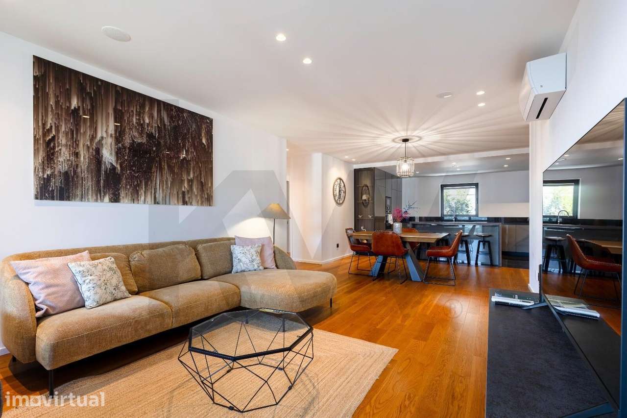 Apartamento T2 de Excelência nas Virtudes com Vista sobre a Baía do Fu - Grande imagem: 2/30
