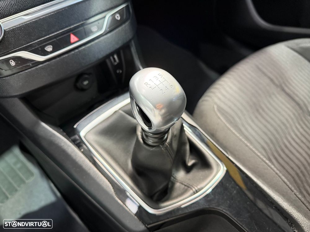 Peugeot 308 SW - 31