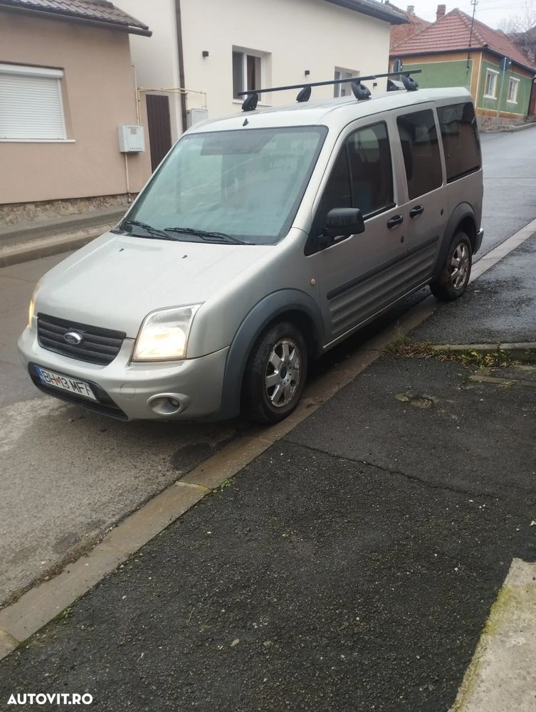 Ford Tourneo Connect - 13