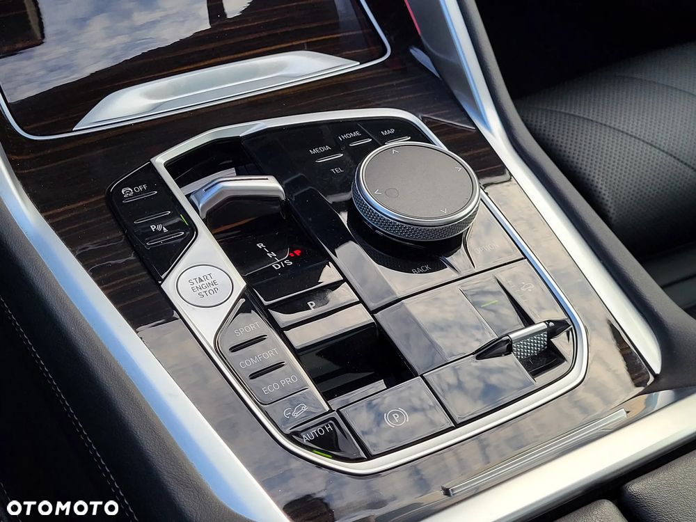 BMW X6 xDrive30d - 23