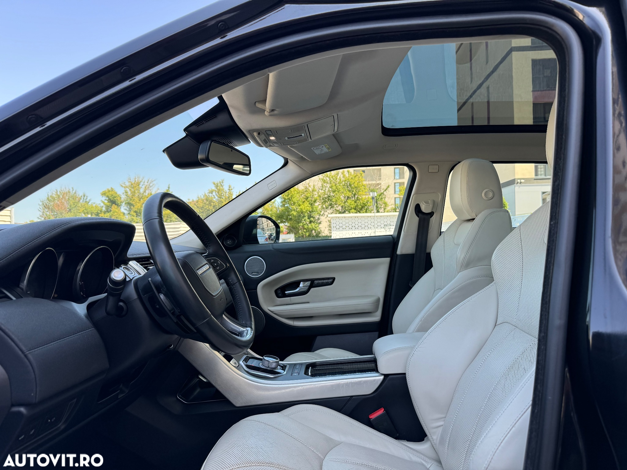 Land Rover Range Rover Evoque Convertible 2.0 l TD4 SE Dynamic - 4