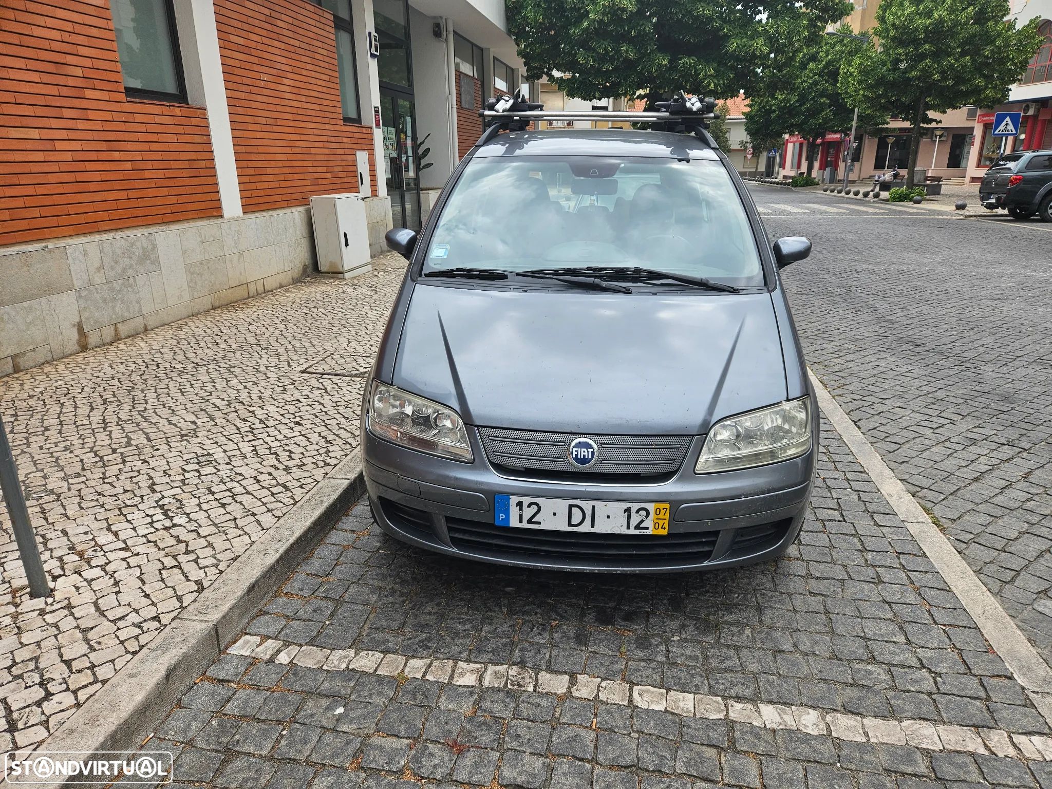 Fiat Idea 1.3 M-Jet Emotion - 1