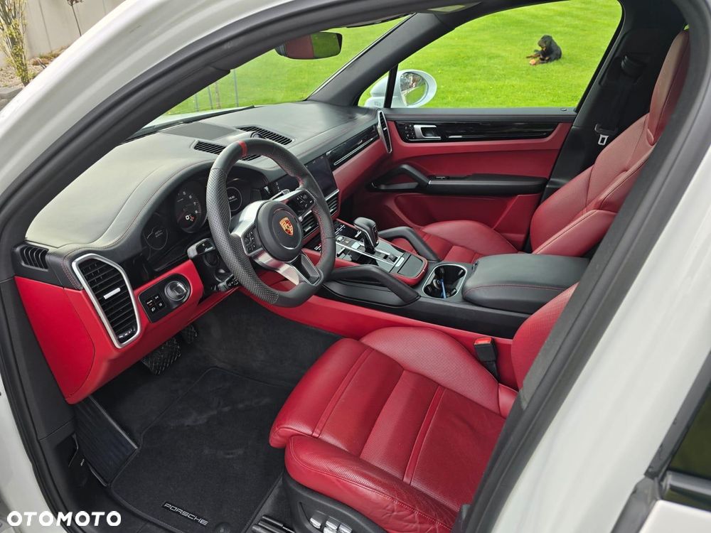 Porsche Cayenne Standard - 16