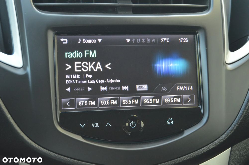 Chevrolet Trax 1.6 LS - 22