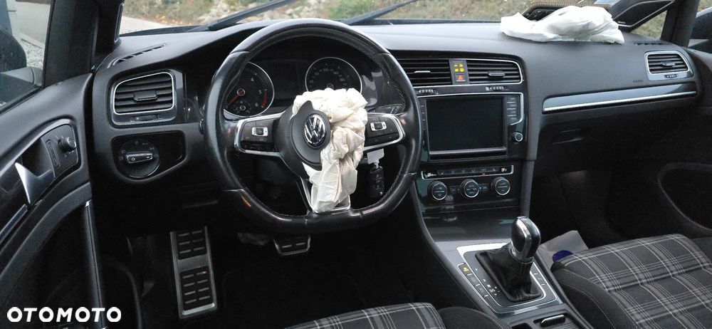 Volkswagen Golf GTD 2.0 TDI SCR DSG - 25