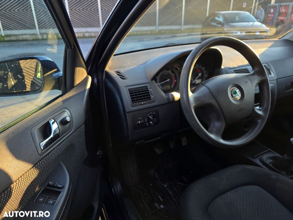 Skoda Fabia 1.2 Ambiente - 7