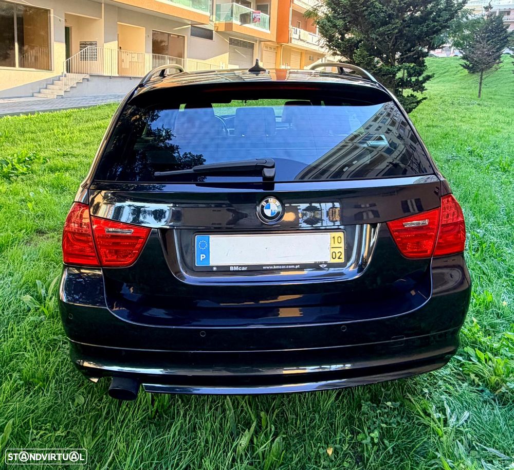 BMW 318 - 12