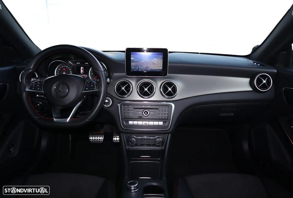 Mercedes-Benz CLA 180 d 7G-DCT AMG Line - 10