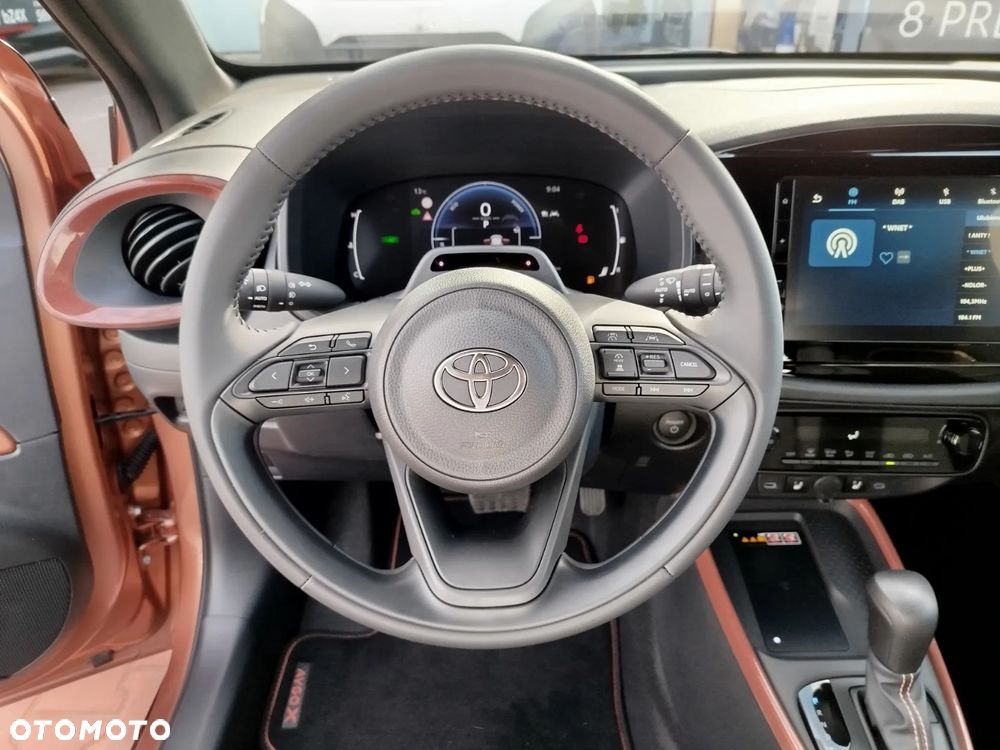 Toyota Aygo X Hybrid 1.5 Style e-CVT - 9