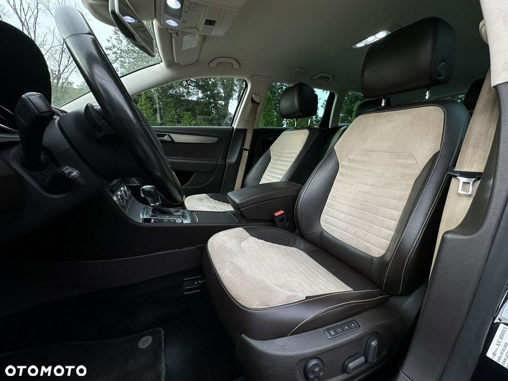 Volkswagen Passat - 8