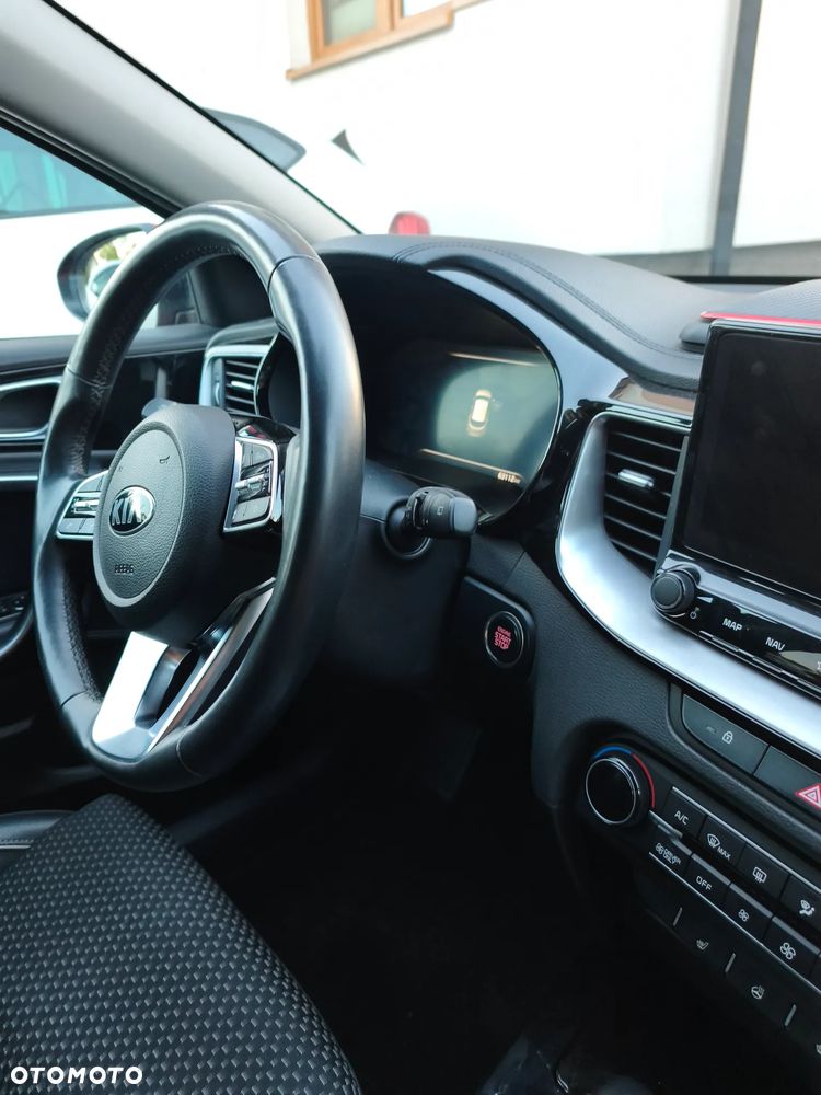 Kia XCeed 1.6 GDI PHEV XL DCT - 21