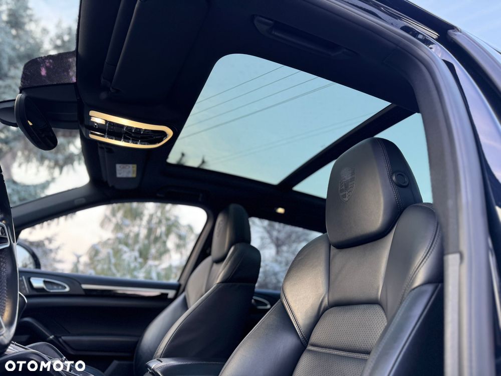 Porsche Cayenne S Diesel - 11