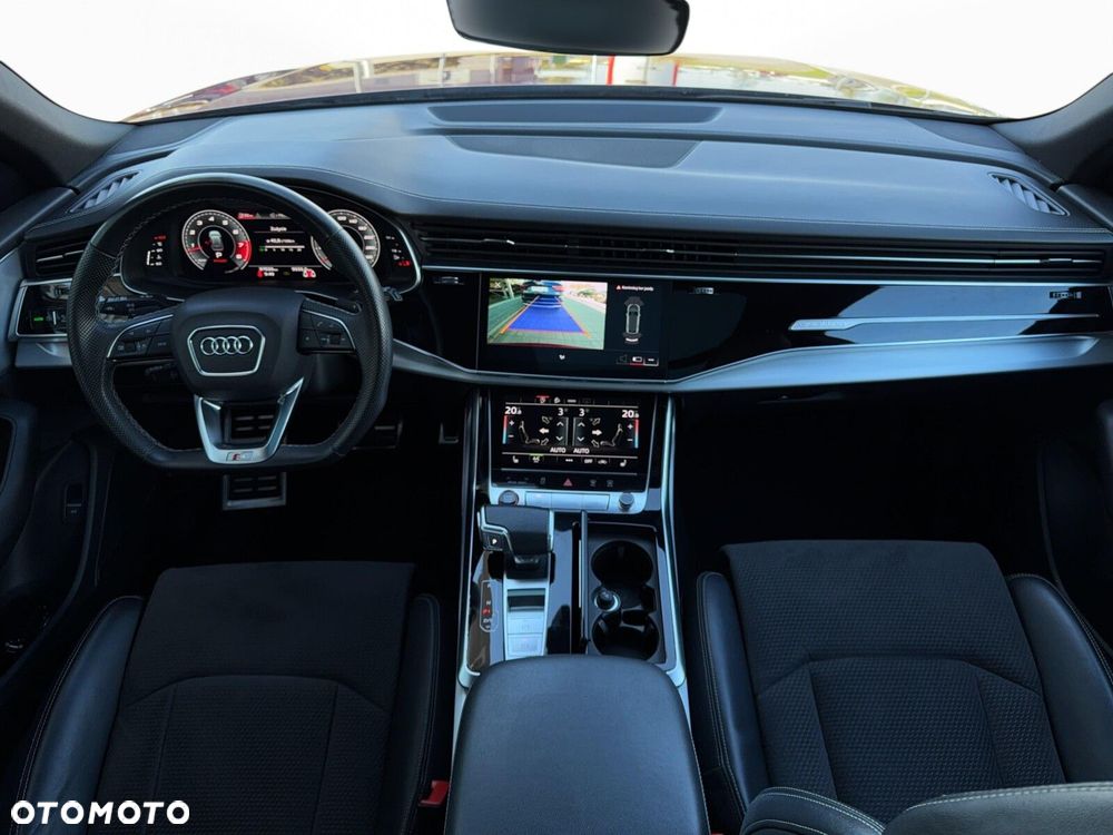 Audi SQ8 - 17