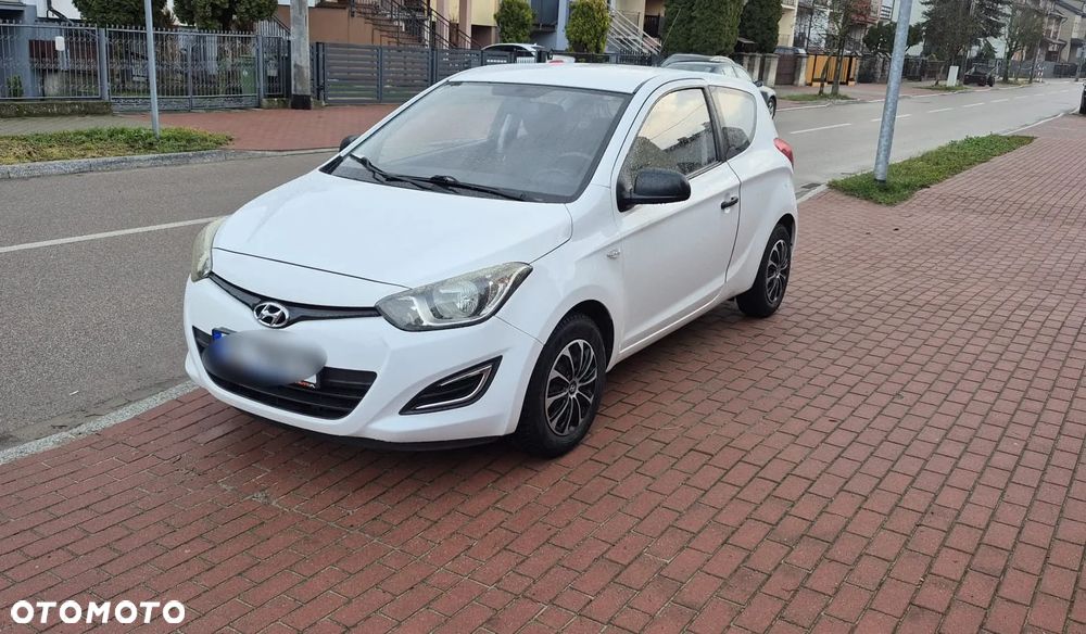 Hyundai i20 - 2