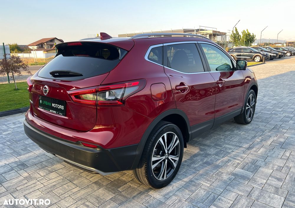 Nissan Qashqai 1.6 DCI TEKNA - 2