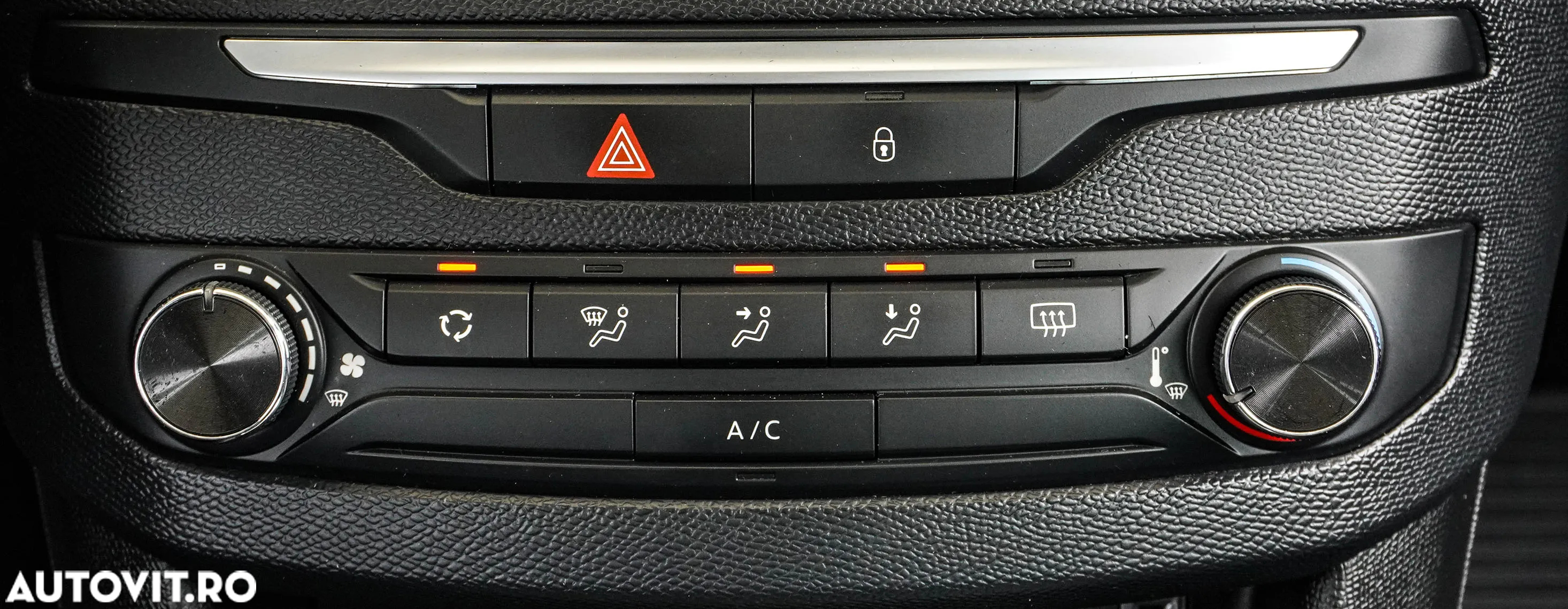 Peugeot 308 1.2 L PureTech Turbo S&S Active - 21