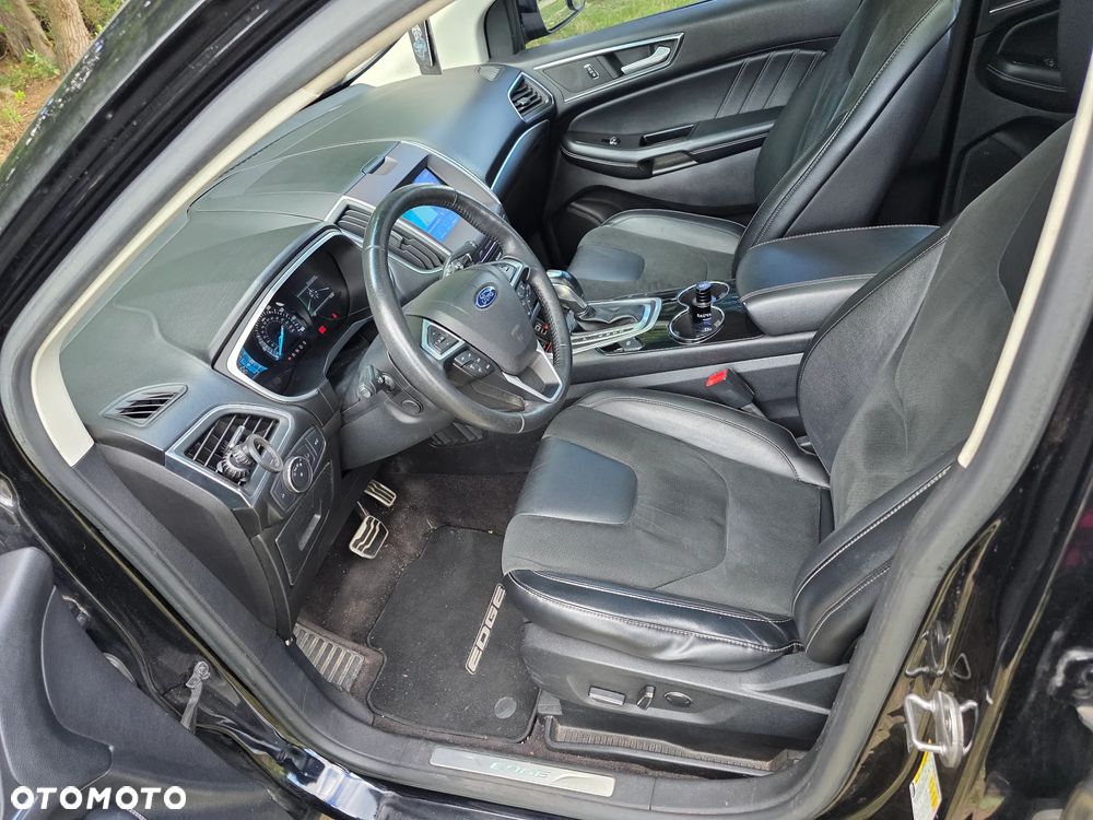 Ford Edge - 26