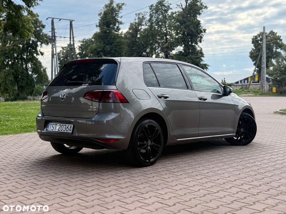 Volkswagen Golf VI 1.6 TDI Comfortline - 4