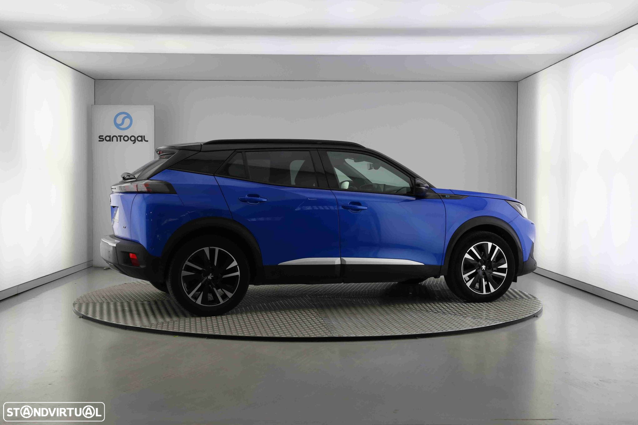 Peugeot e-2008 50 kWh GT Pack - 3