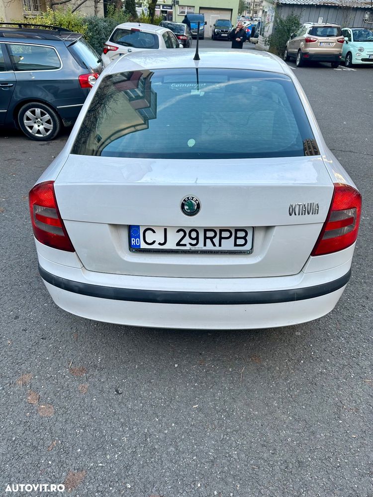 Skoda Octavia 1.4 MPI - 8