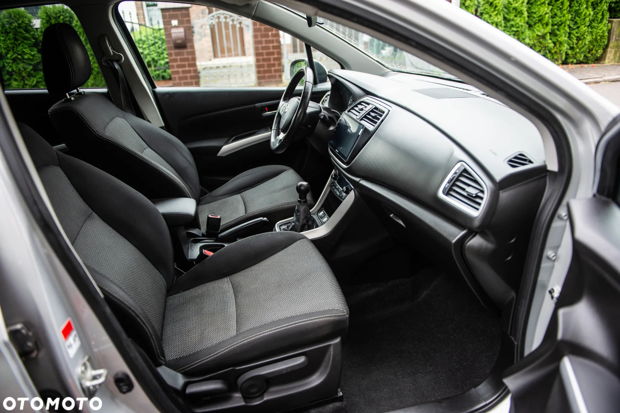 Suzuki SX4 S-Cross 1.6 Premium 4WD - 25