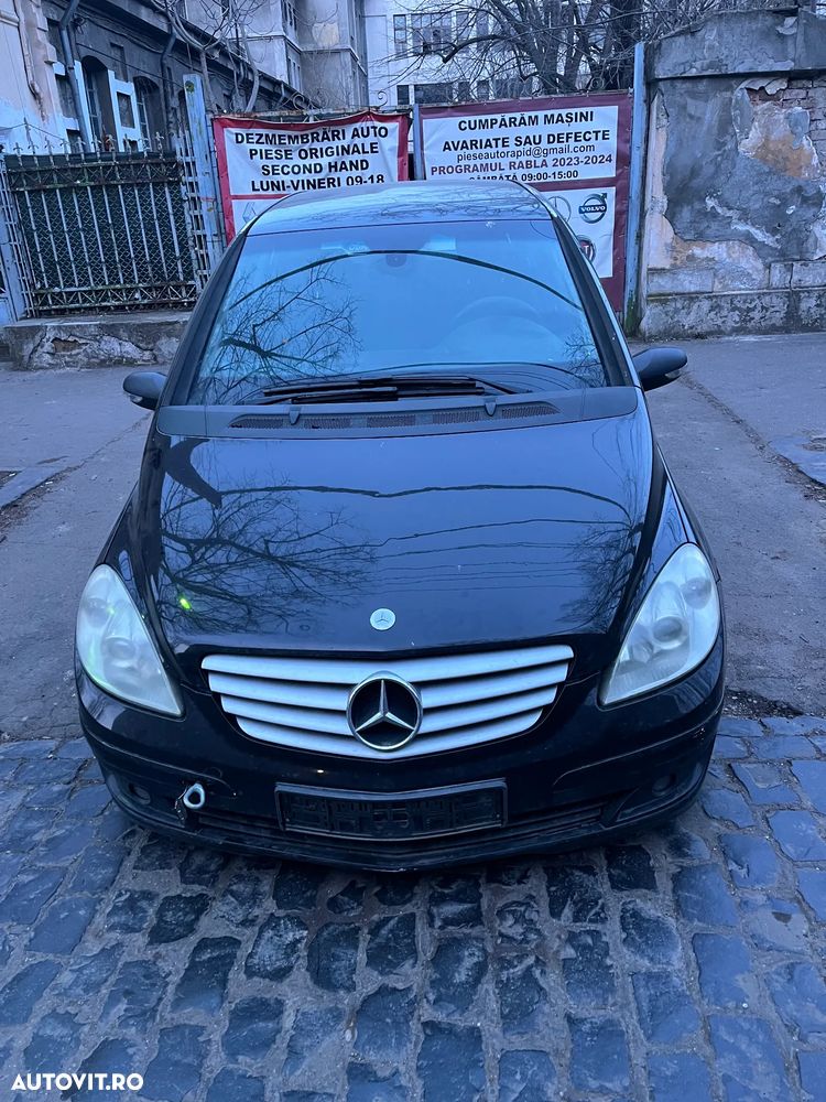 Dezmembrez Mercedes Benz B180 B200 cdi cutie automata negru 2006 - 9