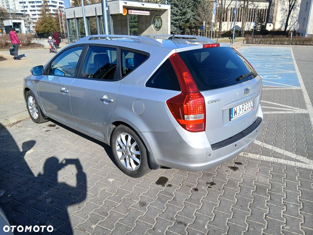 Kia Ceed - 3