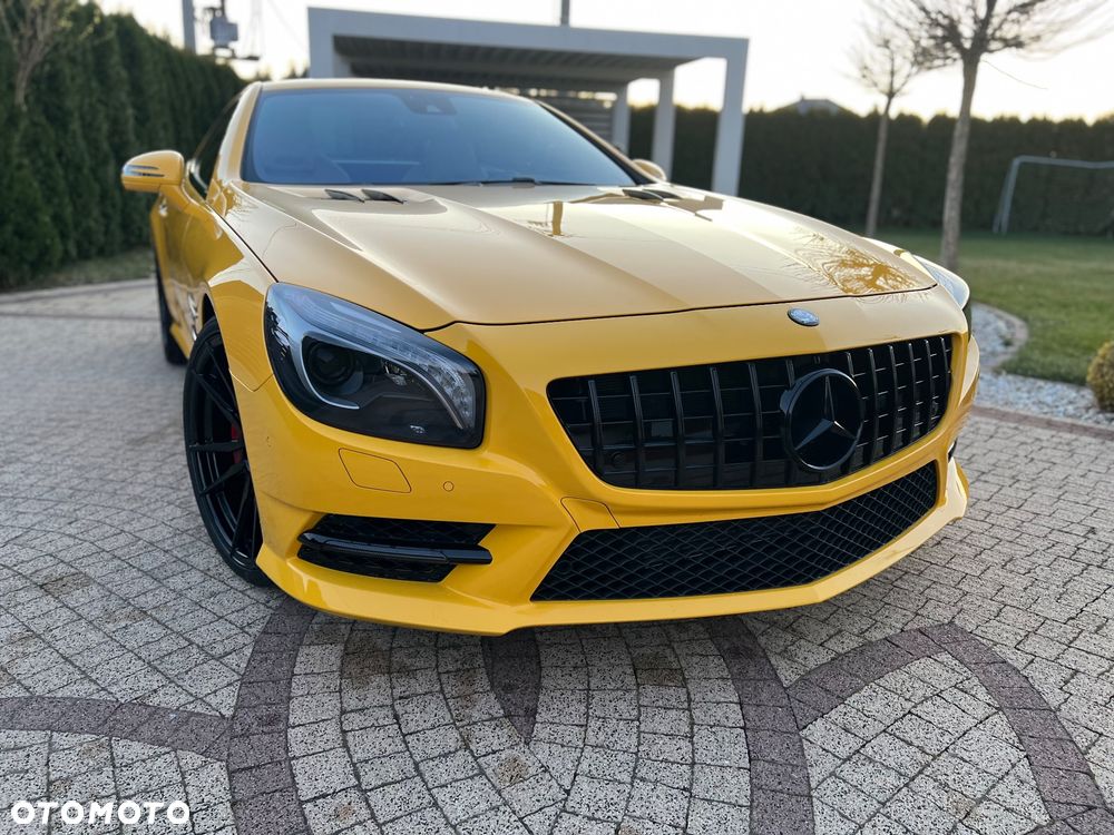 Mercedes-Benz SL - 32