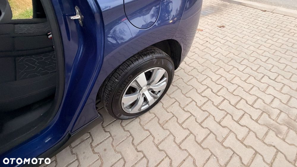 Peugeot 2008 - 9