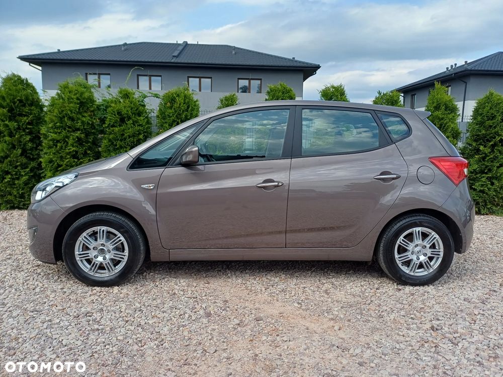 Hyundai ix20 1.6 CRDi Trend - 24
