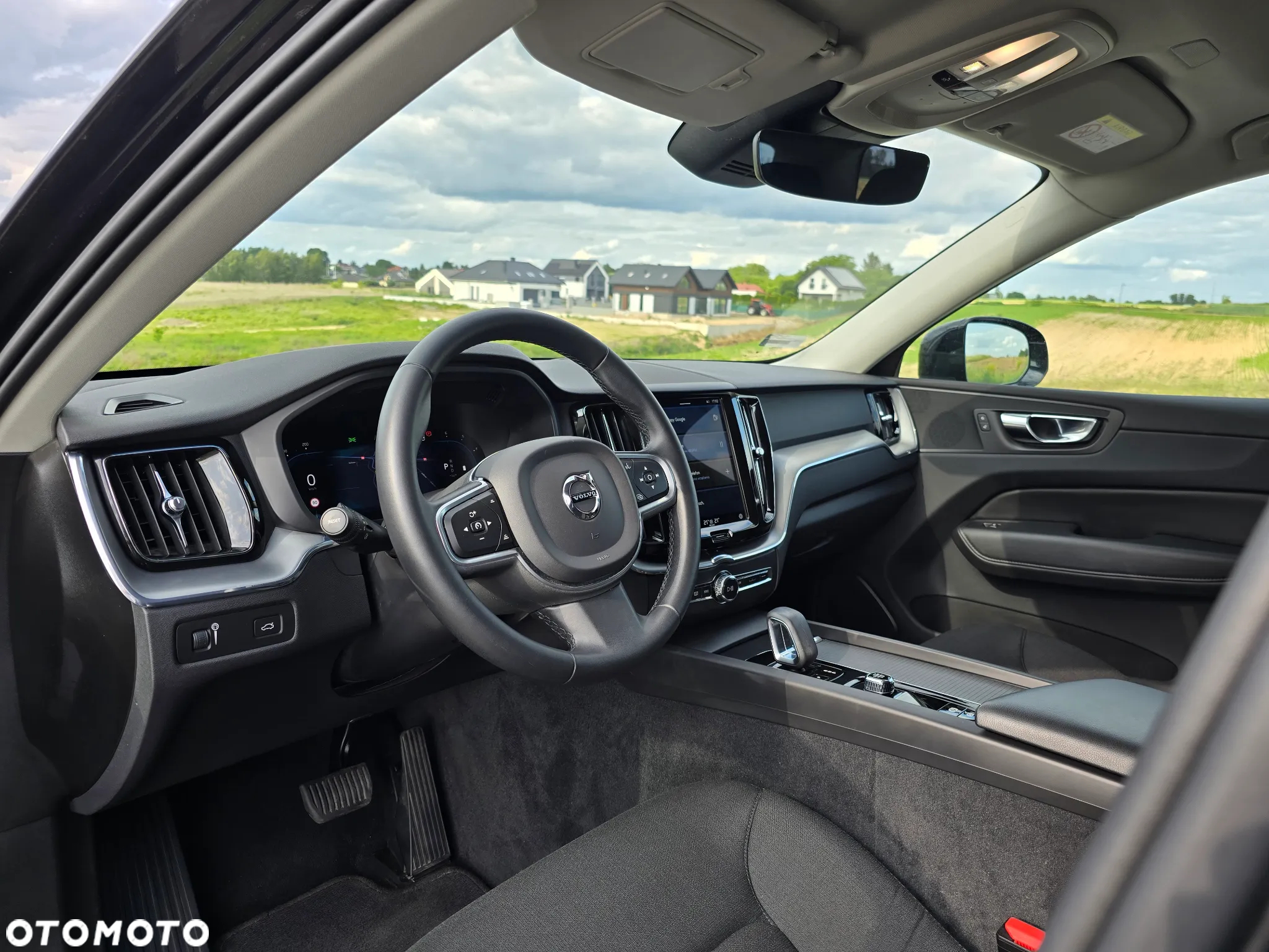 Volvo XC 60 D4 Momentum Pro - 18
