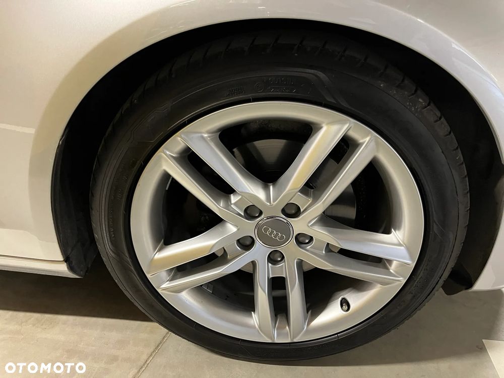 Audi A4 Avant 1.8 TFSI S line Sportpaket - 17