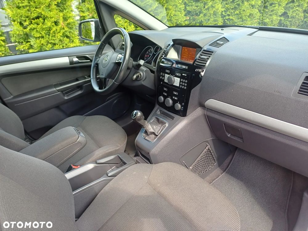 Opel Zafira 1.8 Family Plus - 5