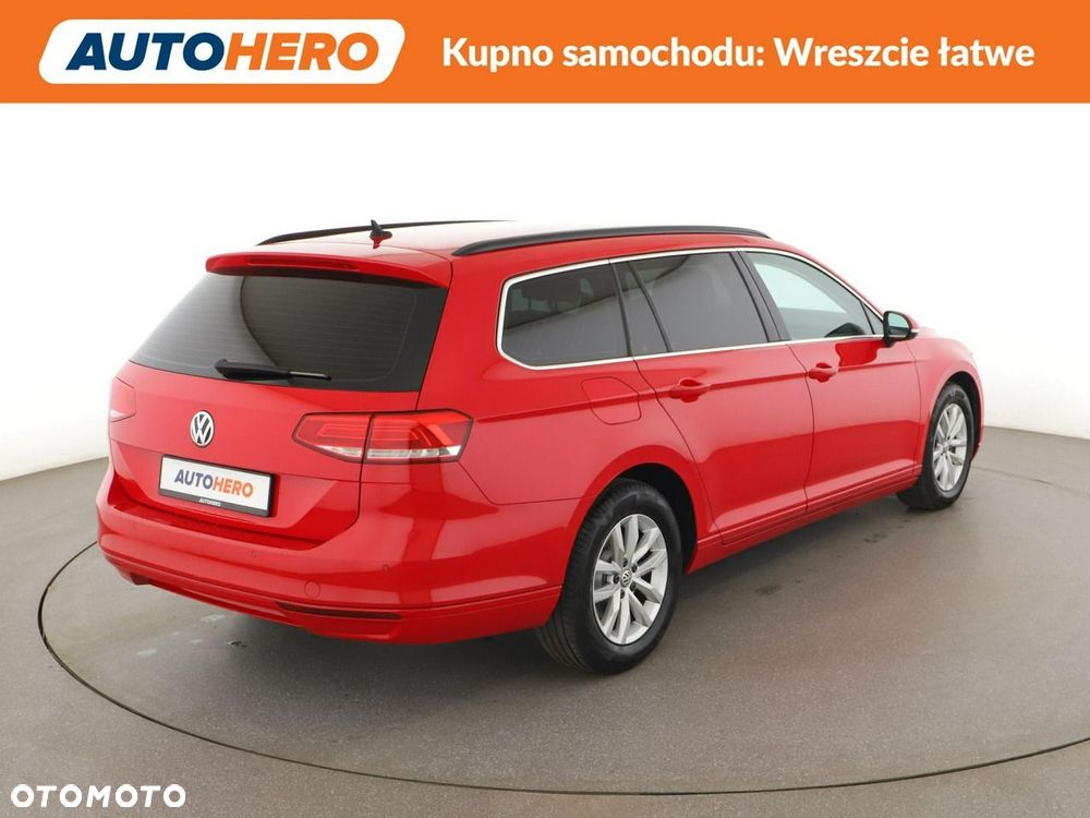 Volkswagen Passat Variant 1.6 TDI (BlueMotion Technology) DSG Comfortline - 8