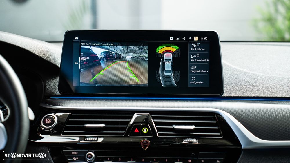 BMW 530 e Pack M - 32