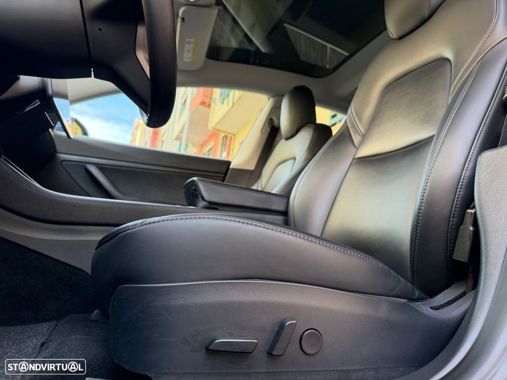Tesla Model 3 Standard Range Plus RWD - 21