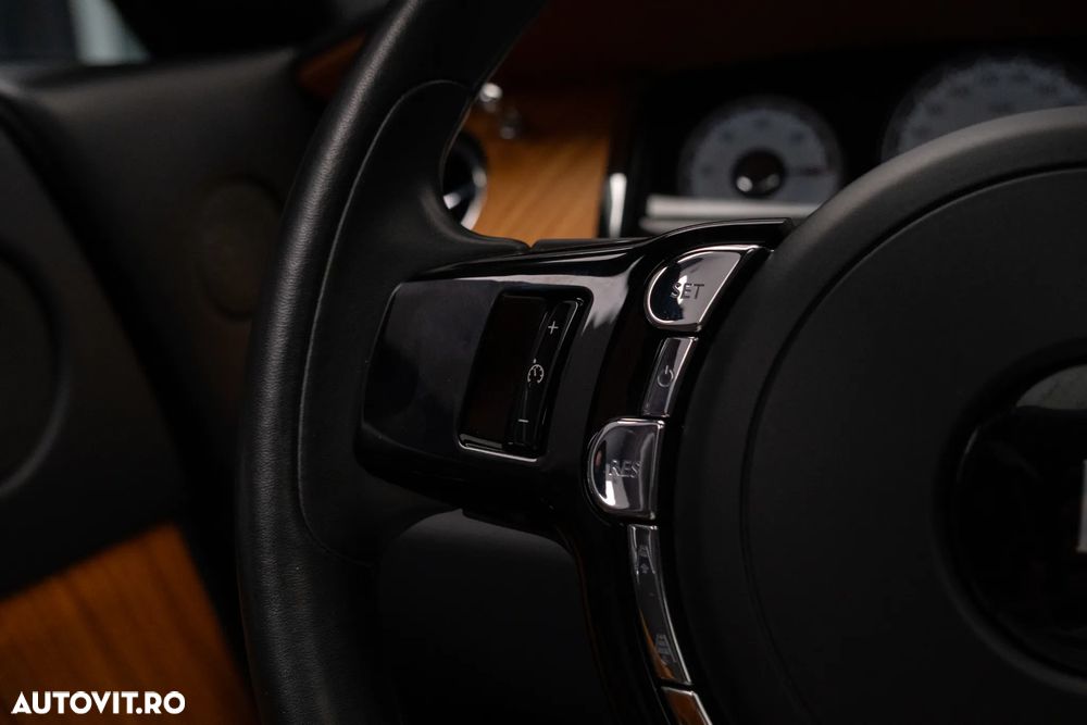 Rolls-Royce Wraith - 27
