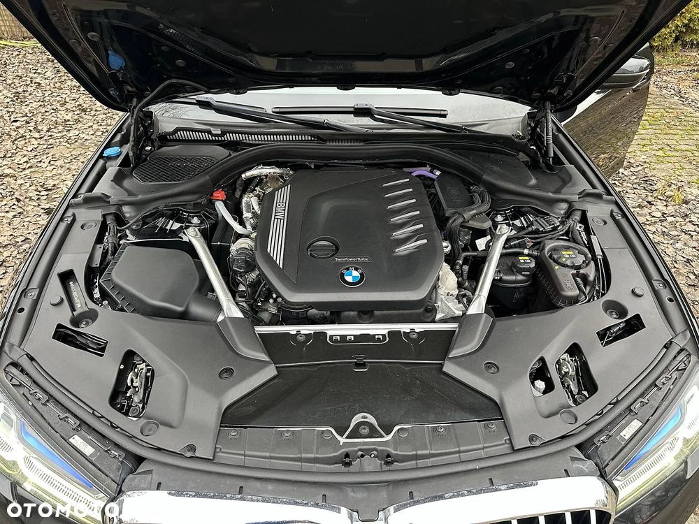 BMW Seria 5 540d xDrive Luxury Line - 34