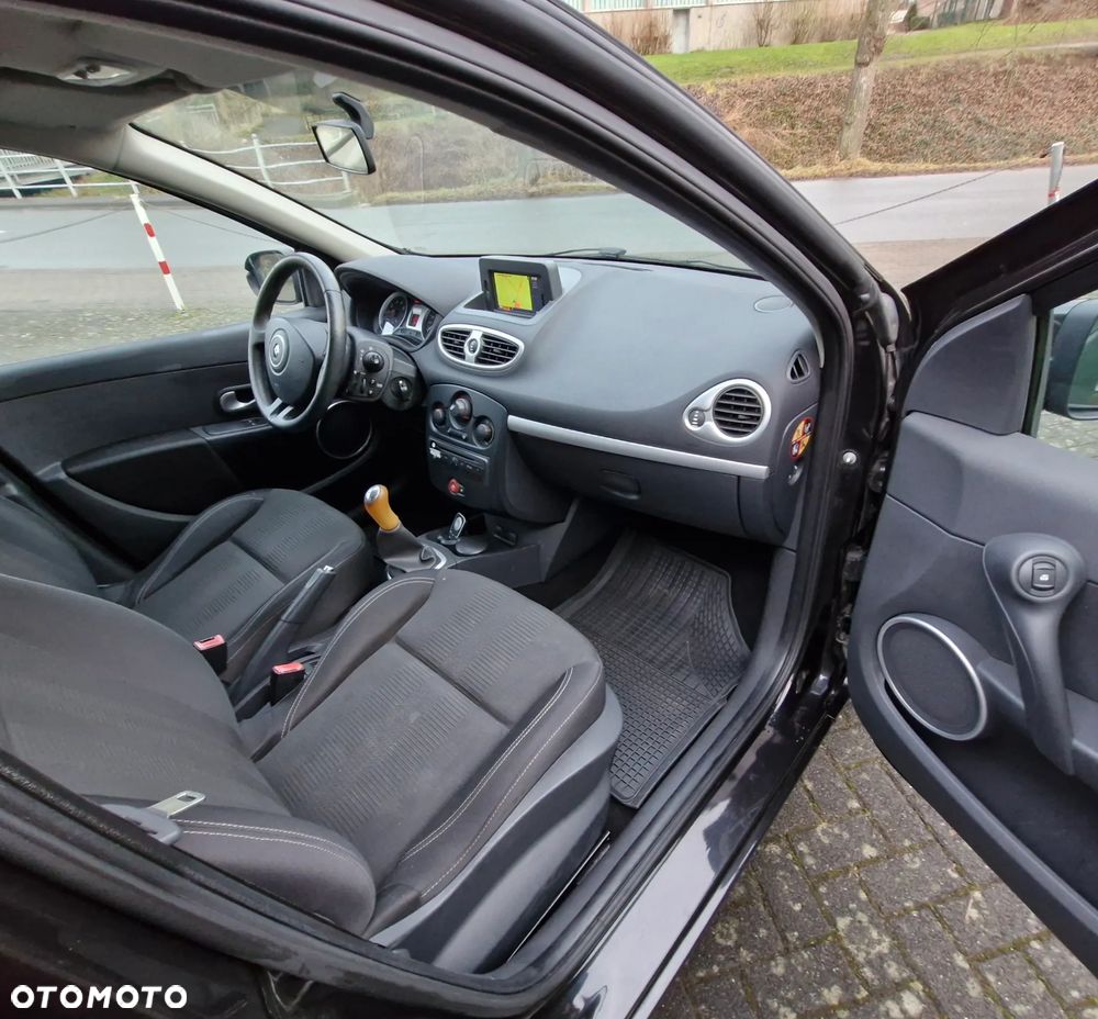 Renault Clio - 3
