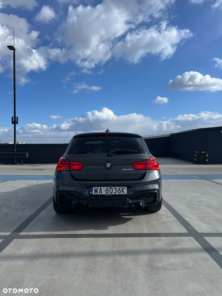 BMW Seria 1 M140i xDrive Shadow sport - 6