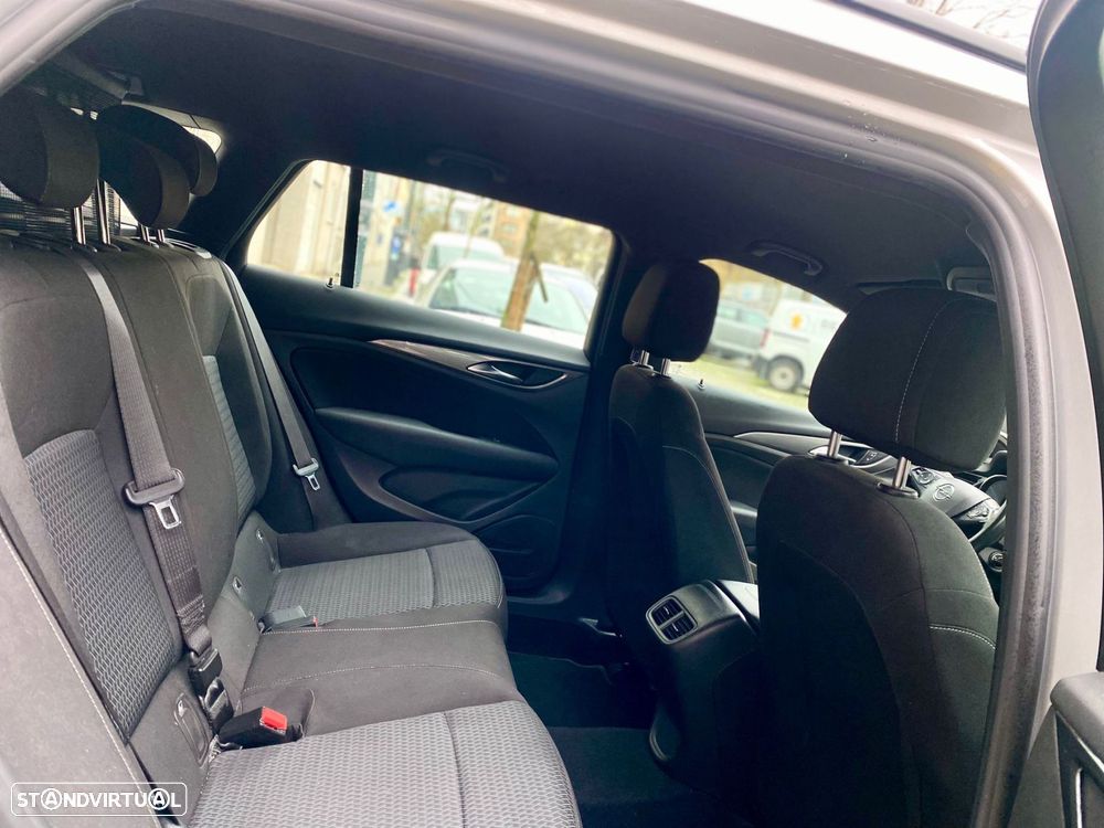 Opel Insignia Sports Tourer 2.0 CDTi Cosmo S/S - 29