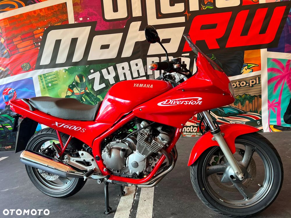 Yamaha XJ - 2