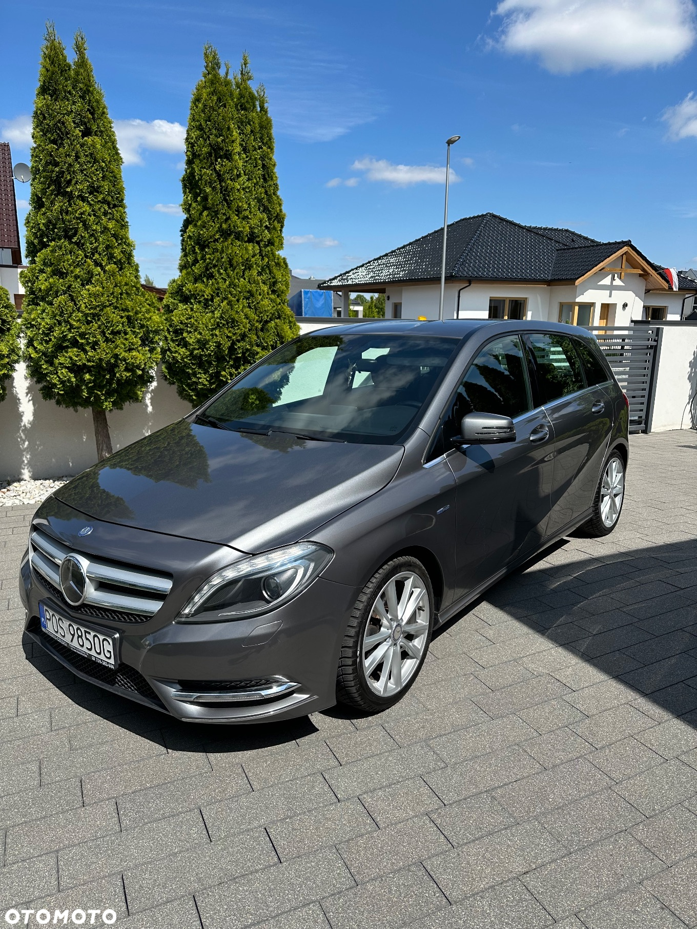 Mercedes-Benz Klasa B 180 CDI (BlueEFFICIENCY) - 2