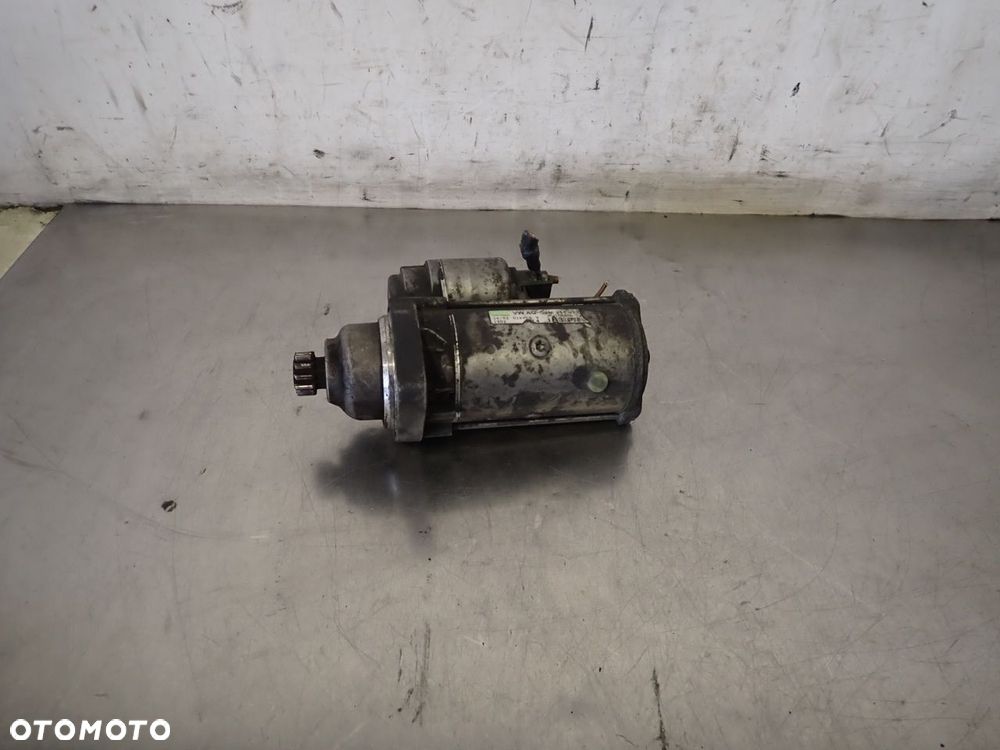ROZRUSZNIK VOLKSWAGEN GOLF IV S0119 0986018920 - 1