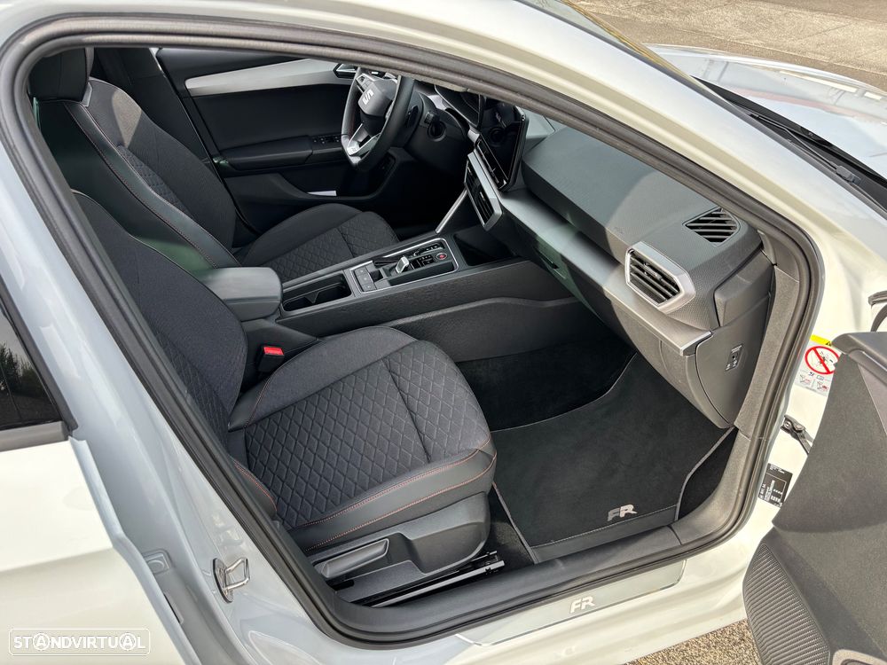 SEAT Leon 1.4 e-Hybrid DSG FR Plus - 23