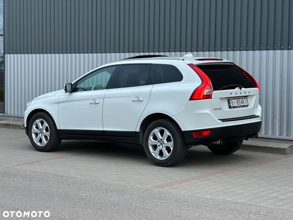 Volvo XC 60 3.2 AWD Summum - 40